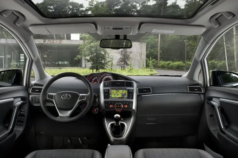 Toyota Verso po liftingu