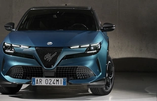 Nie będzie Alfy Romeo Milano. Będzie Alfa Romeo Junior