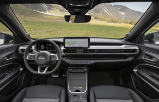 Jeep Avenger 4xe z napędem 4x4