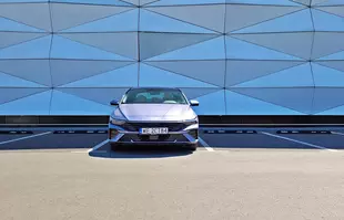 Hyundai Elantra 2024 Executive CVT – samochód bezkonkurencyjny?