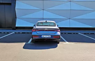 Hyundai Elantra 2024 Executive CVT – samochód bezkonkurencyjny?