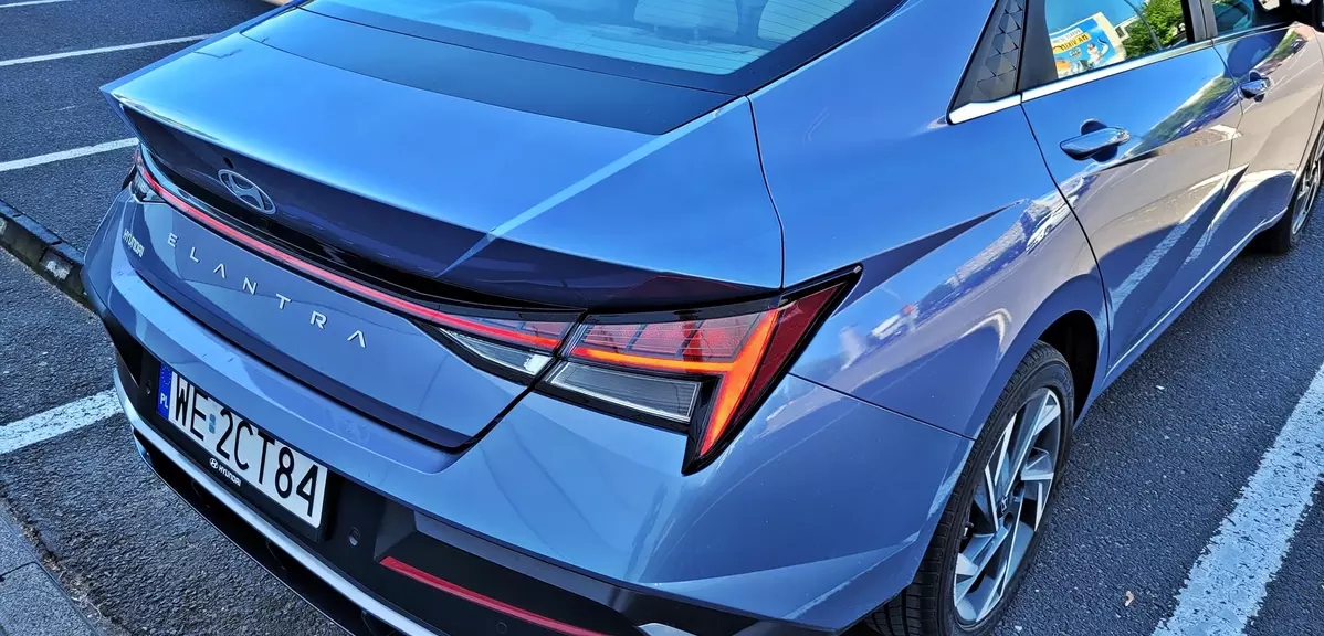 Test: Hyundai Elantra 2024 Executive CVT