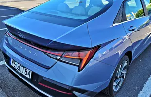 Hyundai Elantra 2024 Executive CVT – samochód bezkonkurencyjny?