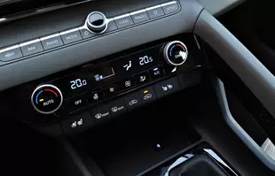 Hyundai Elantra 2024 Executive CVT – samochód bezkonkurencyjny?