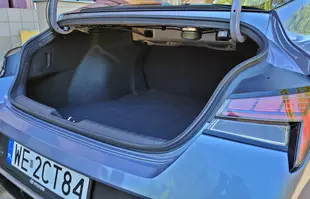 Hyundai Elantra 2024 Executive CVT – samochód bezkonkurencyjny?