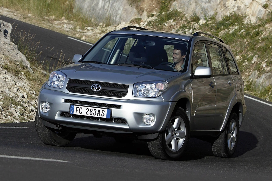 Toyota RAV4 ma już 30 lat