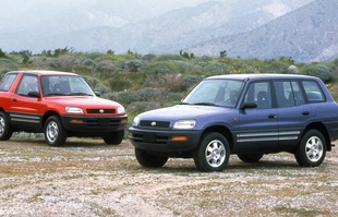 Toyota RAV4 ma już 30 lat