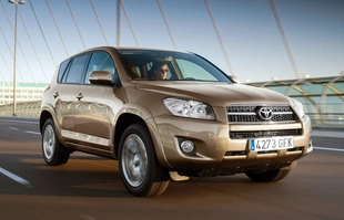 Toyota RAV4 ma już 30 lat