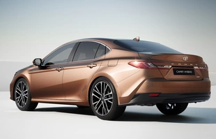 Toyota Camry nowej generacji. Polskie ceny