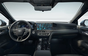 Toyota Camry nowej generacji. Polskie ceny