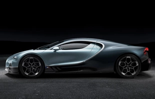 Bugatti Tourbillon. Hybryda o mocy 1800 KM