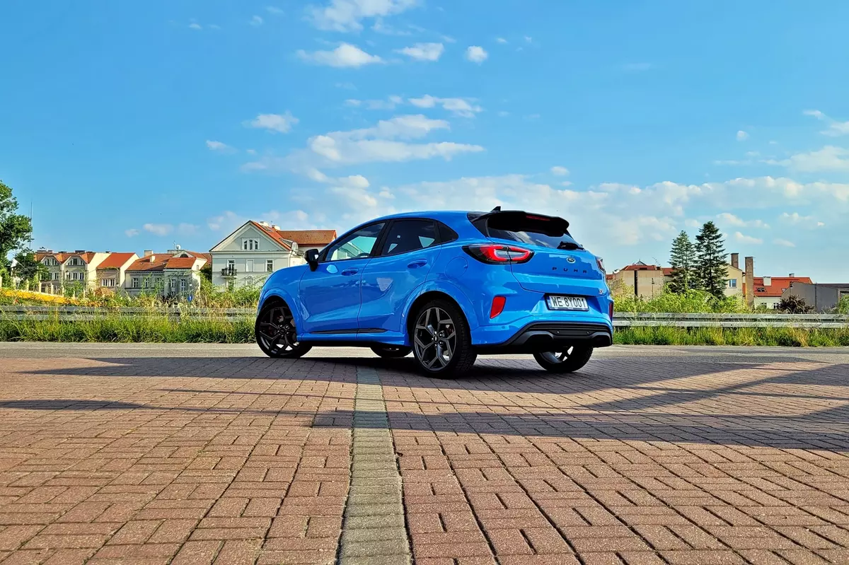 Ford Puma ST X 1.0 Powershift – niecodzienny przepis na hot hatch’a