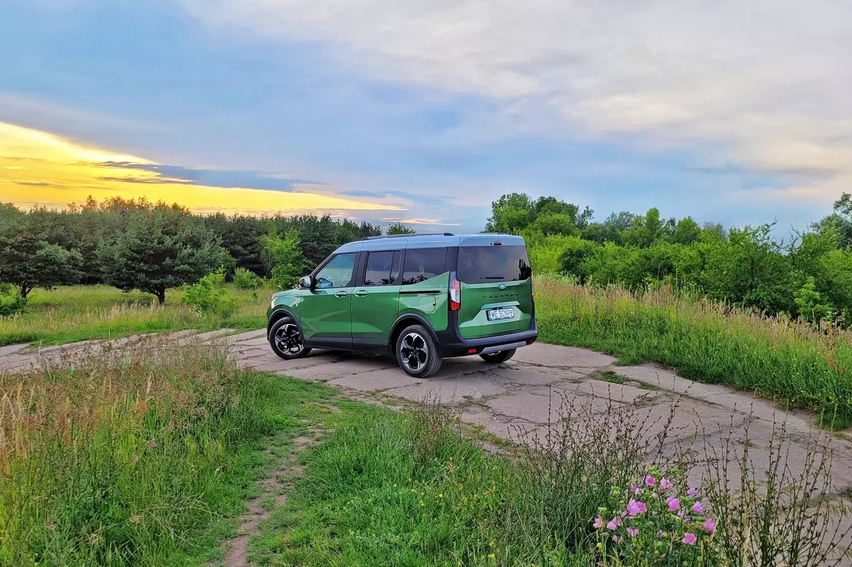 Ford Tourneo Courier Active – możesz nie wiedzieć, że go potrzebujesz