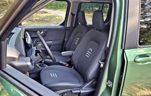 Ford Tourneo Courier Active – możesz nie wiedzieć, że go potrzebujesz