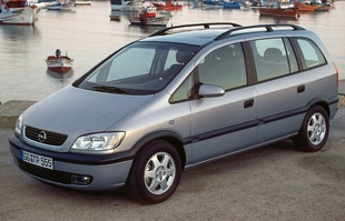 Opel Zafira ma już 25 lat