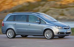 Opel Zafira ma już 25 lat
