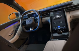 Ford Capri wrócił. To teraz elektryczny SUV