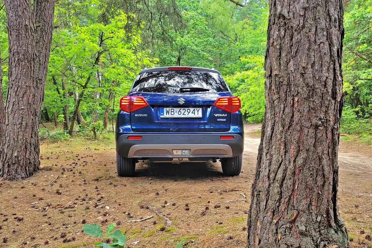 Suzuki Vitara 35th Anniversary Special Edition – test wersji  urodzinowej