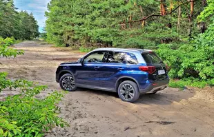 Suzuki Vitara 35th Anniversary Special Edition – test wersji  urodzinowej