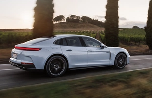 Porsche Panamera Turbo S E-Hybrid i Panamera GTS. Na szczycie gamy