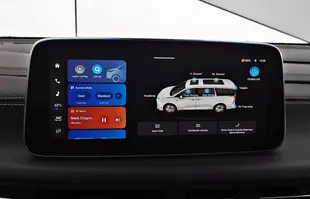 Maxus Mifa 9 - elektryczny super luksusowy van prosto z Chin