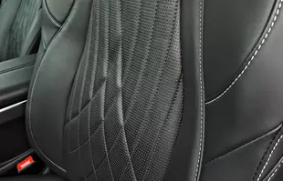 Maxus Mifa 9 - elektryczny super luksusowy van prosto z Chin