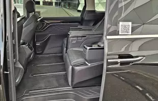 Maxus Mifa 9 - elektryczny super luksusowy van prosto z Chin