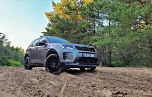 Land Rover Discovery Sport D200 - wyróżnia się w segmencie