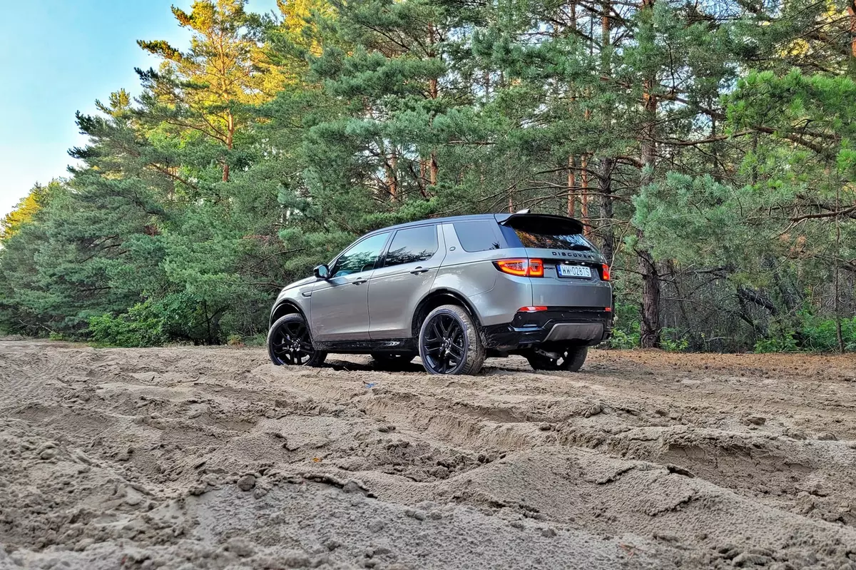 Land Rover Discovery Sport D200 - wyróżnia się w segmencie