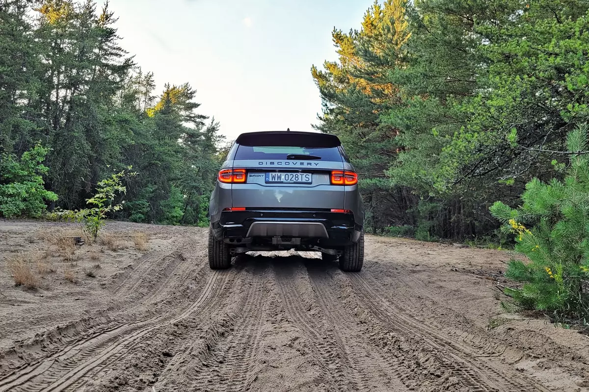 Land Rover Discovery Sport D200 - wyróżnia się w segmencie