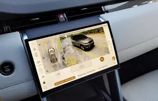 Land Rover Discovery Sport D200 - wyróżnia się w segmencie