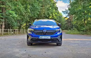 Renault Austral E-Tech - pod każdym względem nietypowa hybryda