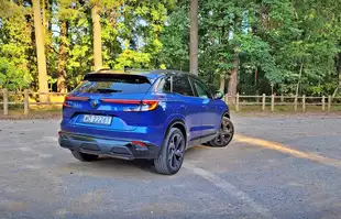 Renault Austral E-Tech - pod każdym względem nietypowa hybryda