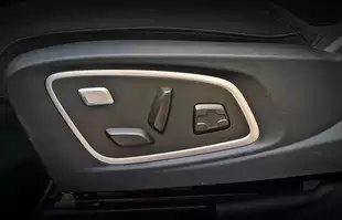 Renault Austral E-Tech - pod każdym względem nietypowa hybryda