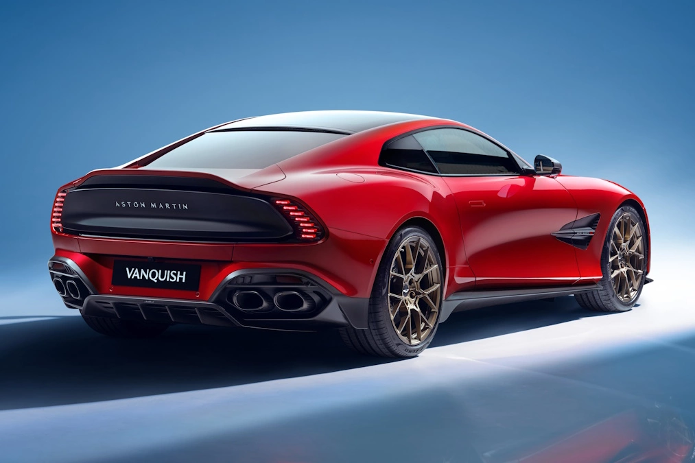 Aston Martin Vanquish wraca!