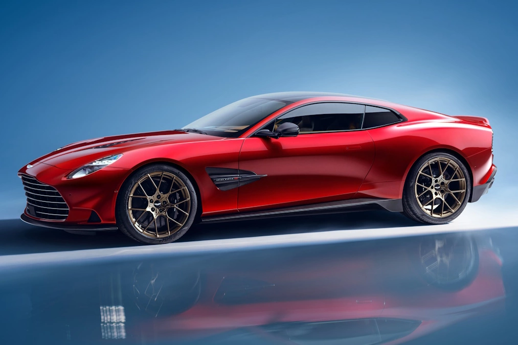 Aston Martin Vanquish wraca!