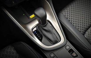 Mazda 2 Hybrid - bliźniaczka Toyoty Yaris