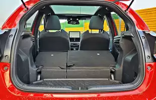 Mazda 2 Hybrid - bliźniaczka Toyoty Yaris