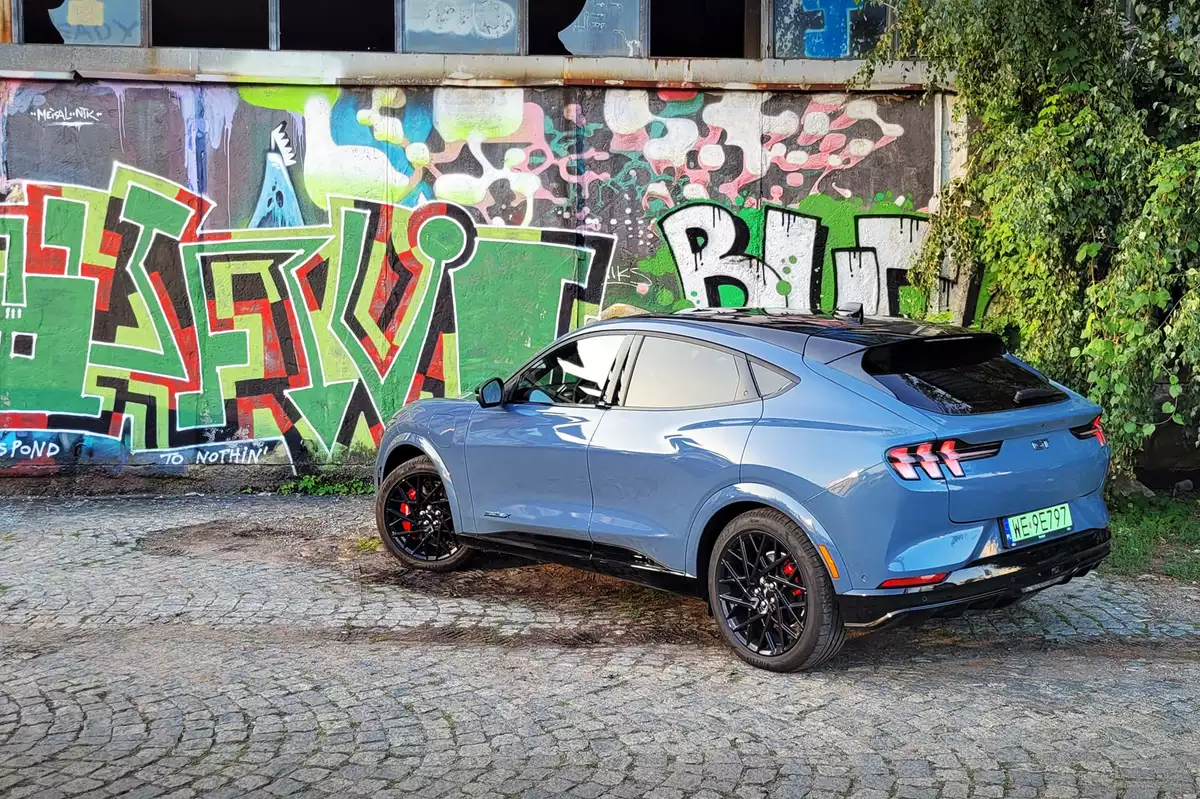 Ford Mustang Mach-E GT - zacięcie broni swojej nazwy