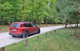Dacia Jogger Hybrid - to już nie jest budżetowe auto