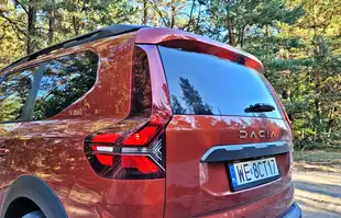 Dacia Jogger Hybrid - to już nie jest budżetowe auto