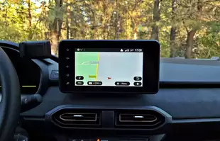 Dacia Jogger Hybrid - to już nie jest budżetowe auto