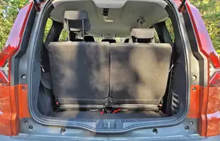 Dacia Jogger Hybrid - to już nie jest budżetowe auto