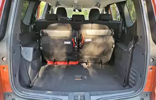 Dacia Jogger Hybrid - to już nie jest budżetowe auto