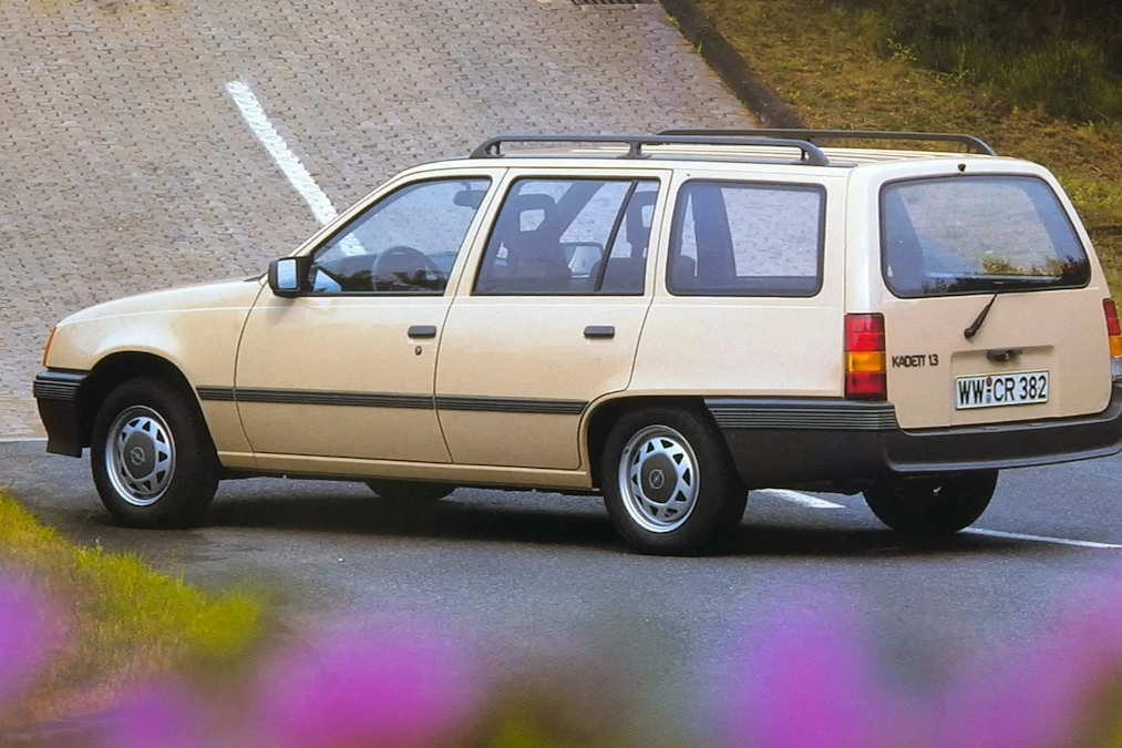 Opel Kadett E ma 40 lat. Pamiętacie GSi?