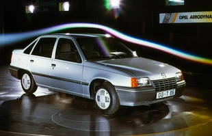 Opel Kadett E ma 40 lat. Pamiętacie GSi?
