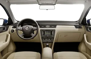 Skoda Rapid. Cena od 47 950 zł — zdjęcie 8