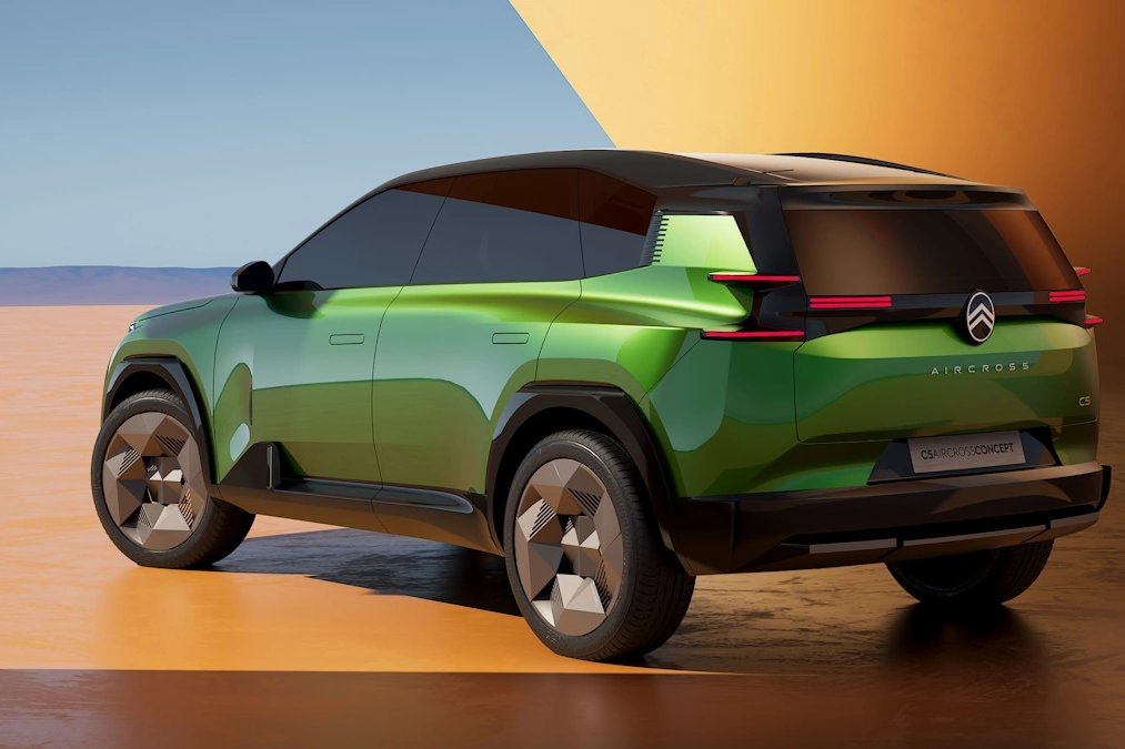 Citroen C5 Aircross Concept. Nowa generacja blisko