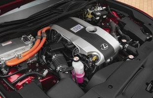 Lexus RC ma już 10 lat