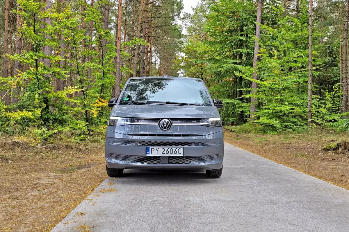 Volkswagen Multivan TDI - bardziej osobowy niż ciężarowy